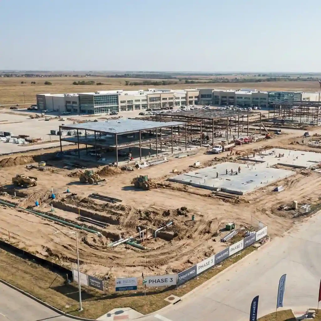 Construction management overseeing multi-phase development to ensure coordinated execution across a Texas project.